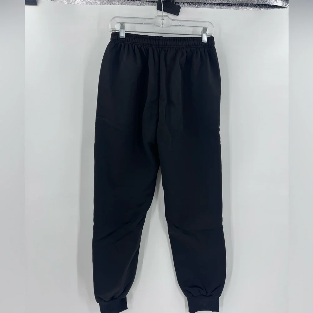 SHEIN MEN’s NASA joggers are fleece-lined. Medium